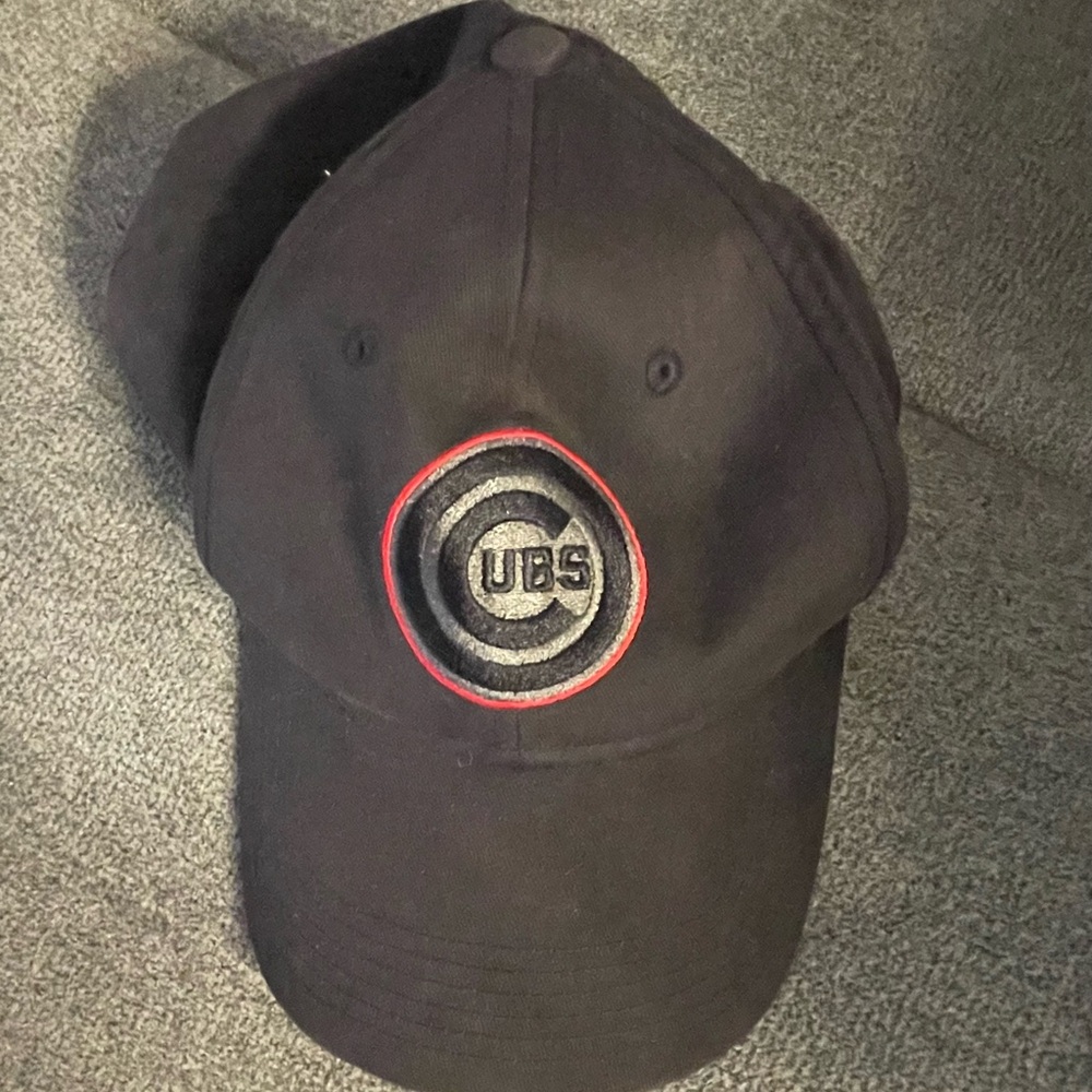 Chicago Cubs Fan Favorite Black Cap One Size MLB
